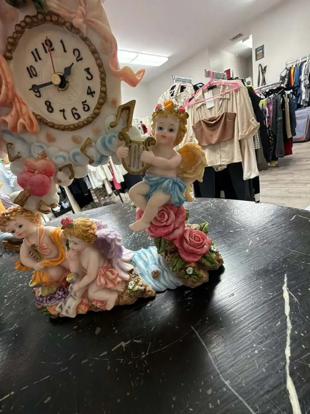 Vintage Ceramic Cherub Angel and Doves Floral Mantel Quartz Clock